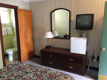 ساندسكاي Maples Motel المظهر الخارجي الصورة